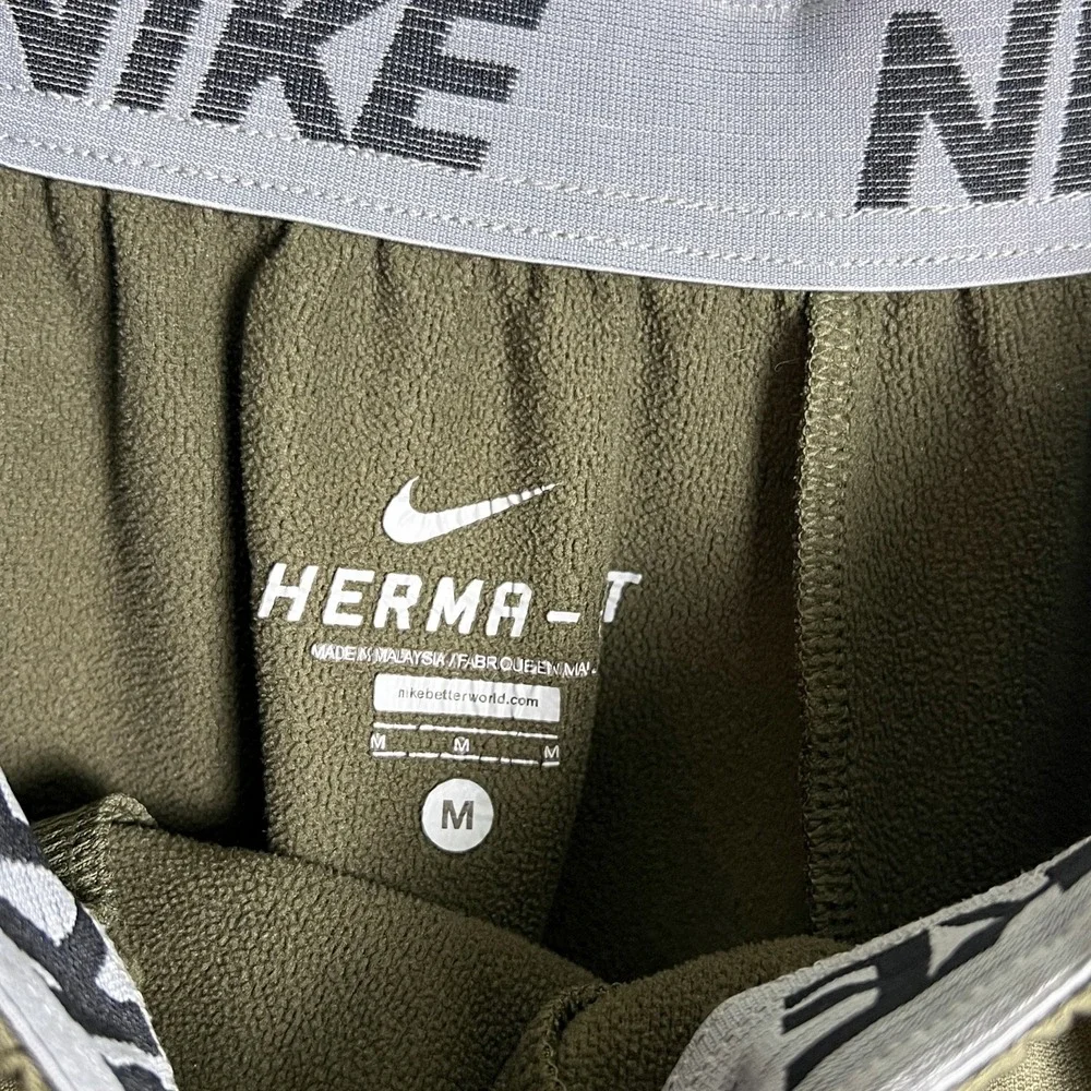 Nike Therma Fit Sweatpants Khaki Green Joggers Medium Flaw